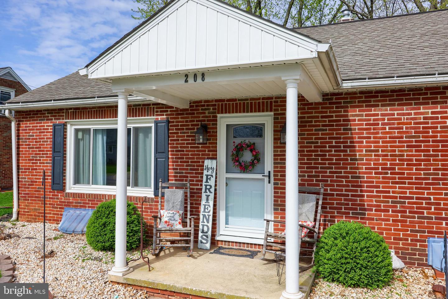 208 Cloverlane Dr, Manchester, PA 17345 MLS PAYK2020498 Coldwell Banker