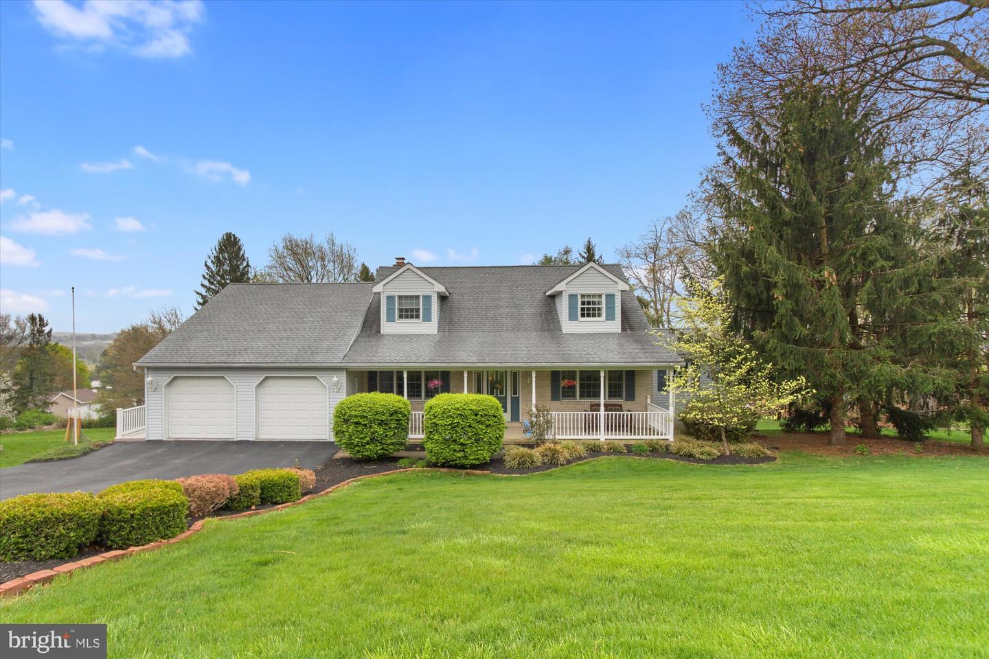 1008 Woodridge Rd, Red Lion, PA 17356 MLS PAYK2021066 Coldwell Banker