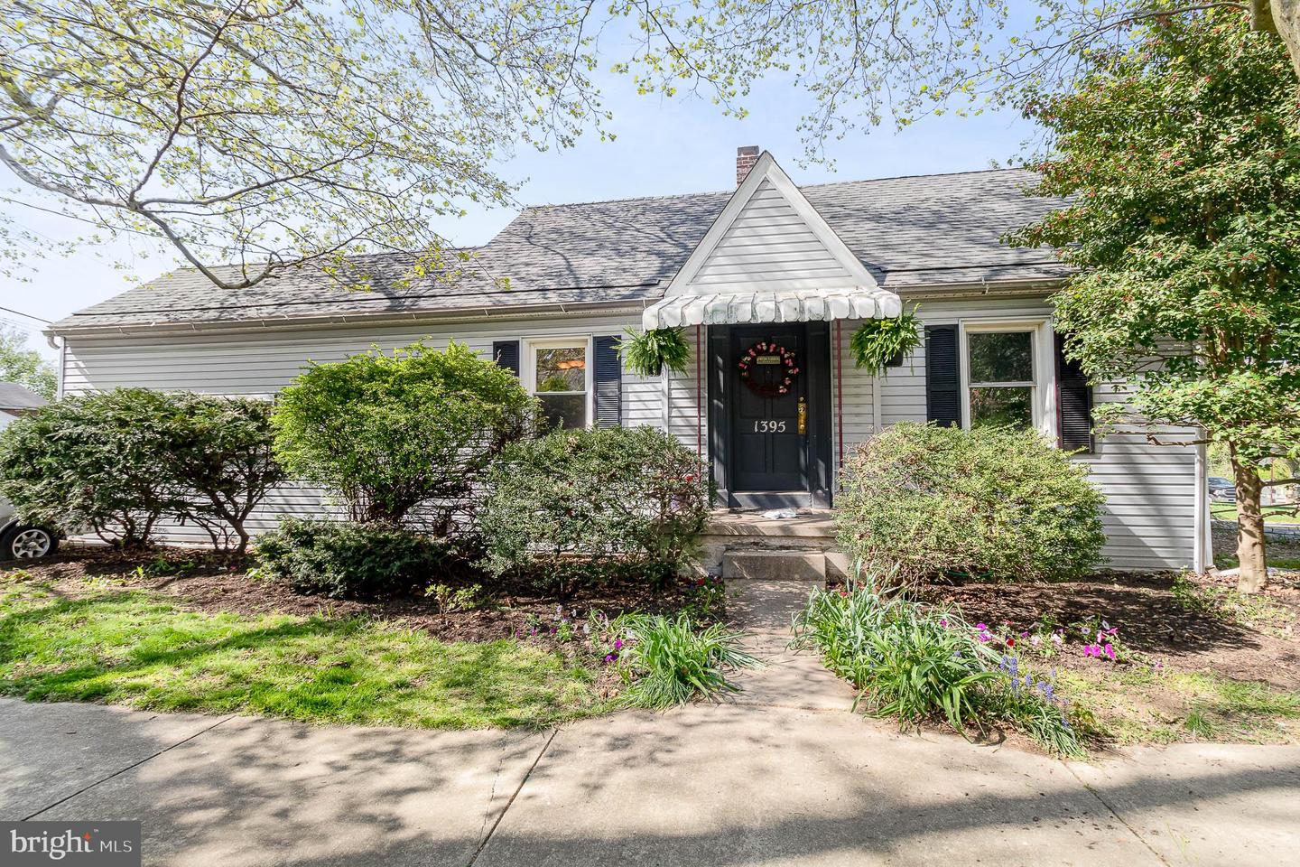 1395 Springdale Rd, York, PA 17403 MLS PAYK2021458 Coldwell Banker