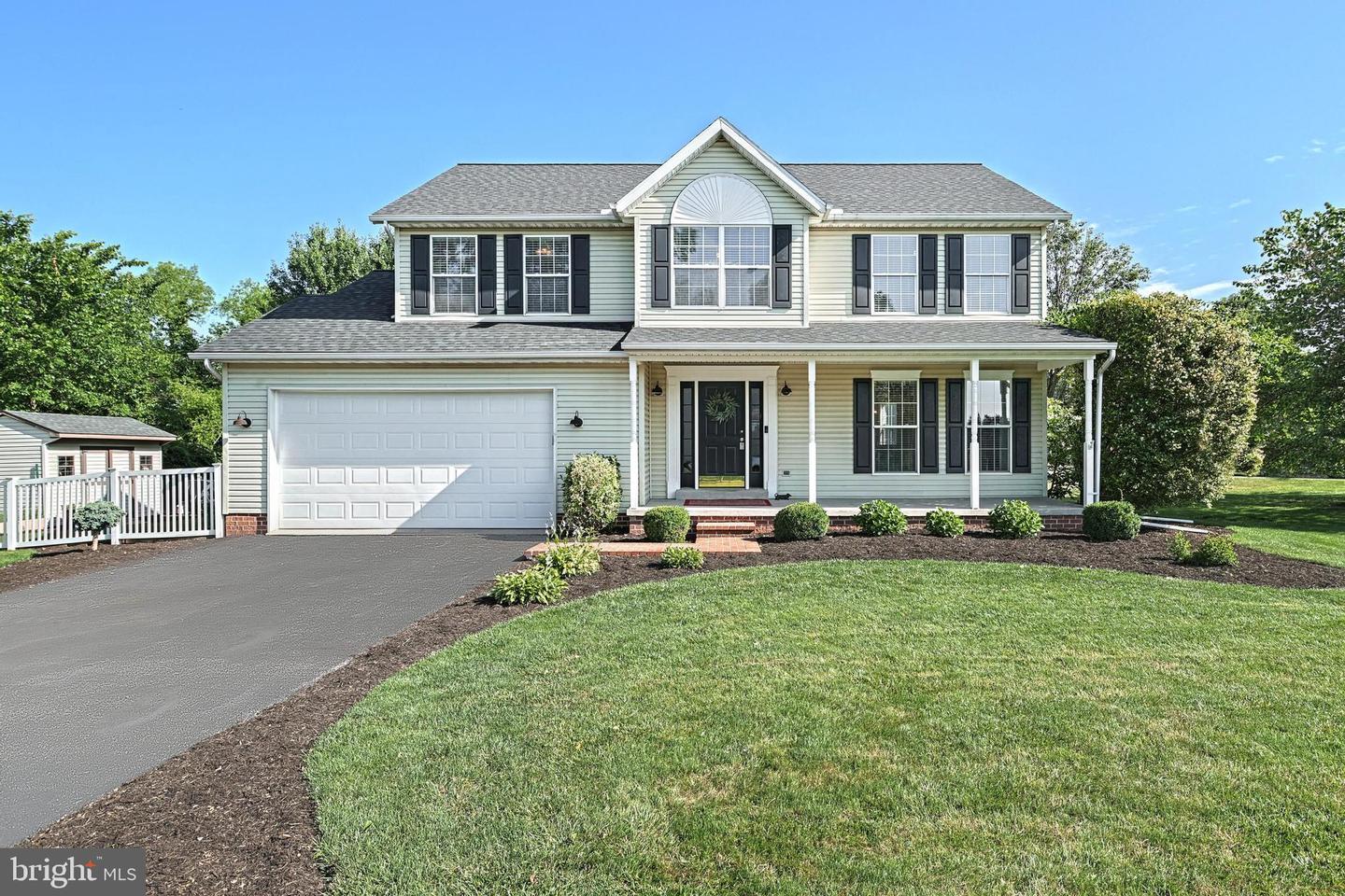 2182 Aslan Dr, York, PA 17404 MLS PAYK2023872 Coldwell Banker