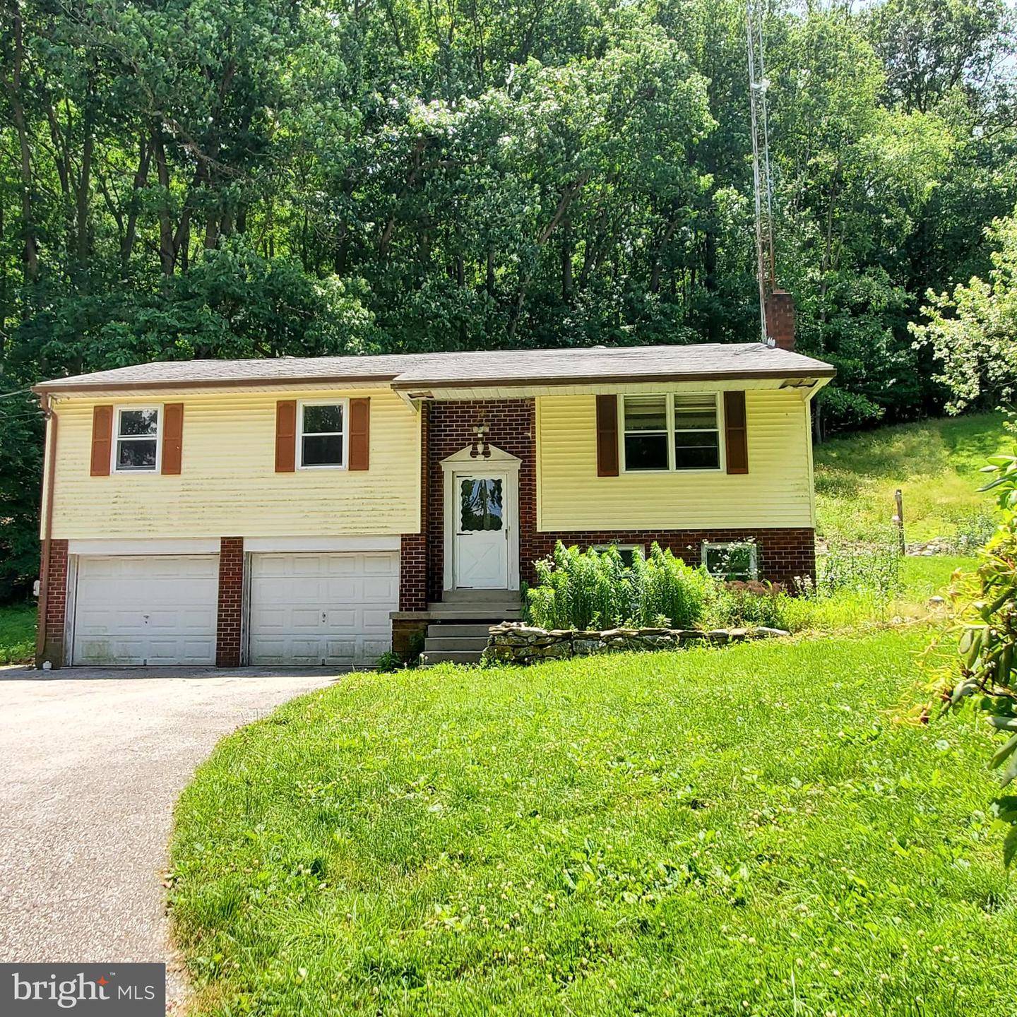 5587 Smoketown Rd, Glenville, PA 17329 MLS PAYK2024798 Coldwell Banker