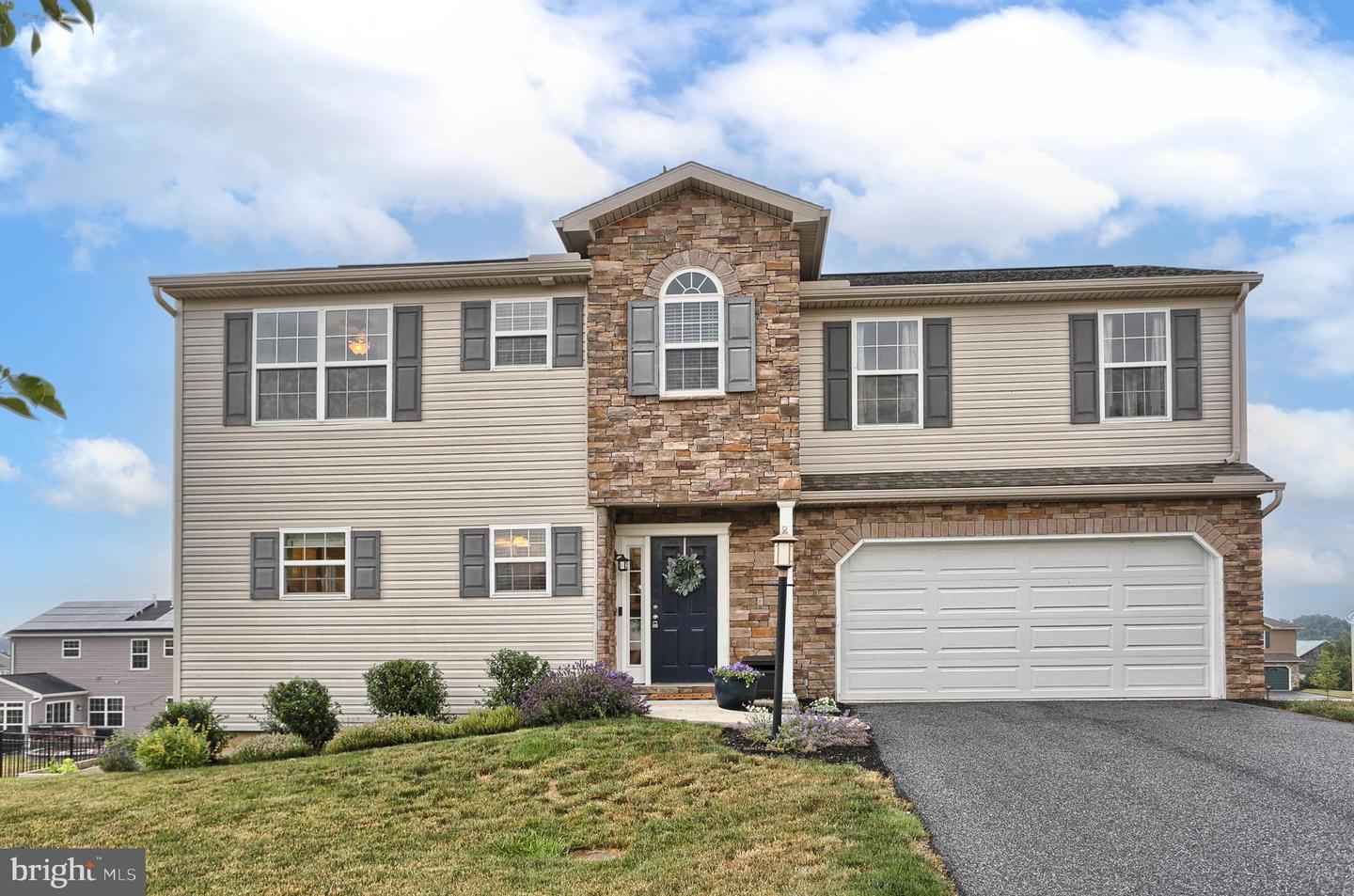 12 Windy Ln, Dillsburg, PA 17019 MLS PAYK2024884 Coldwell Banker