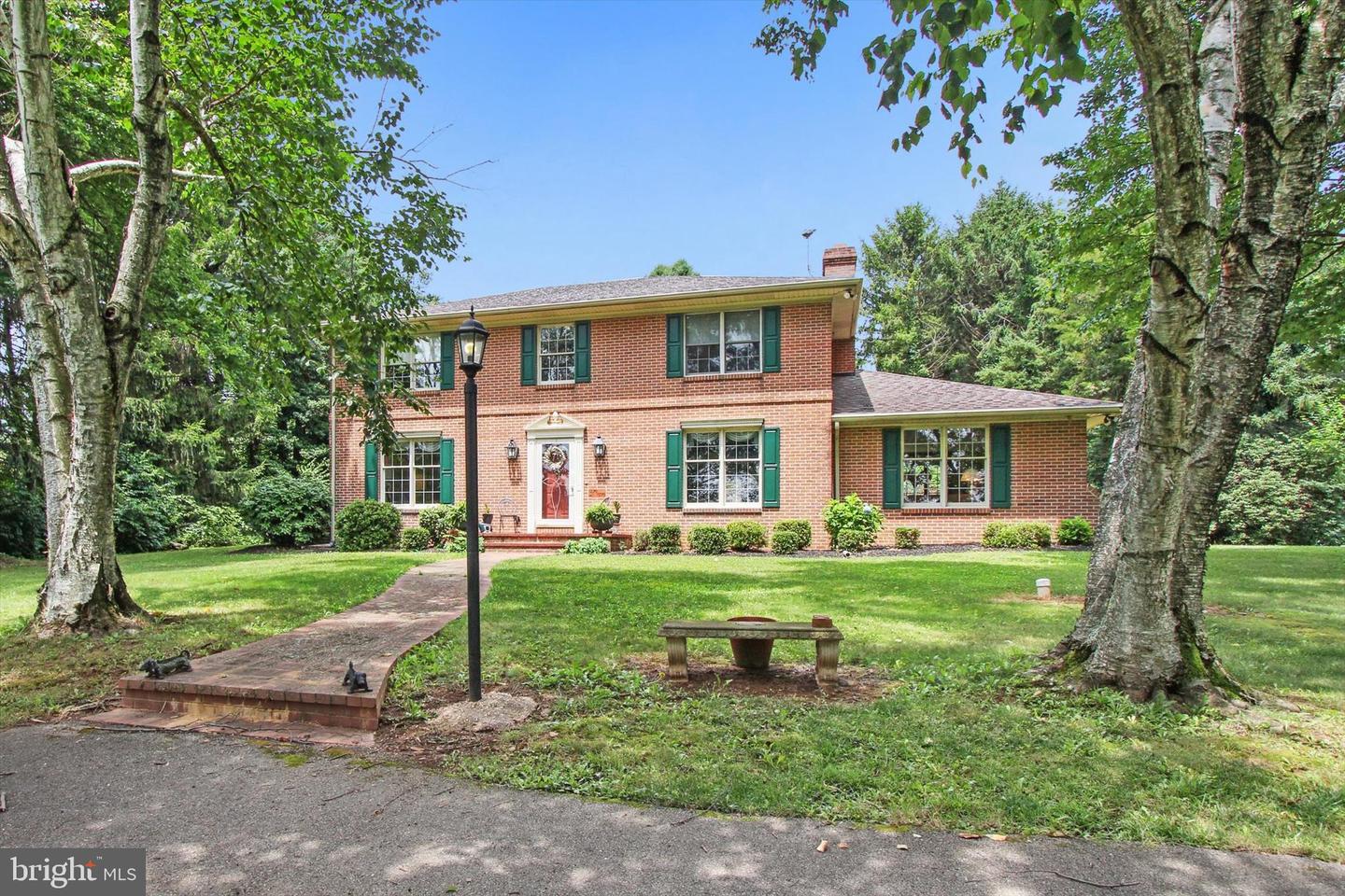 9216 Yellow Church Rd, Seven Valleys, PA 17360 MLS PAYK2025872