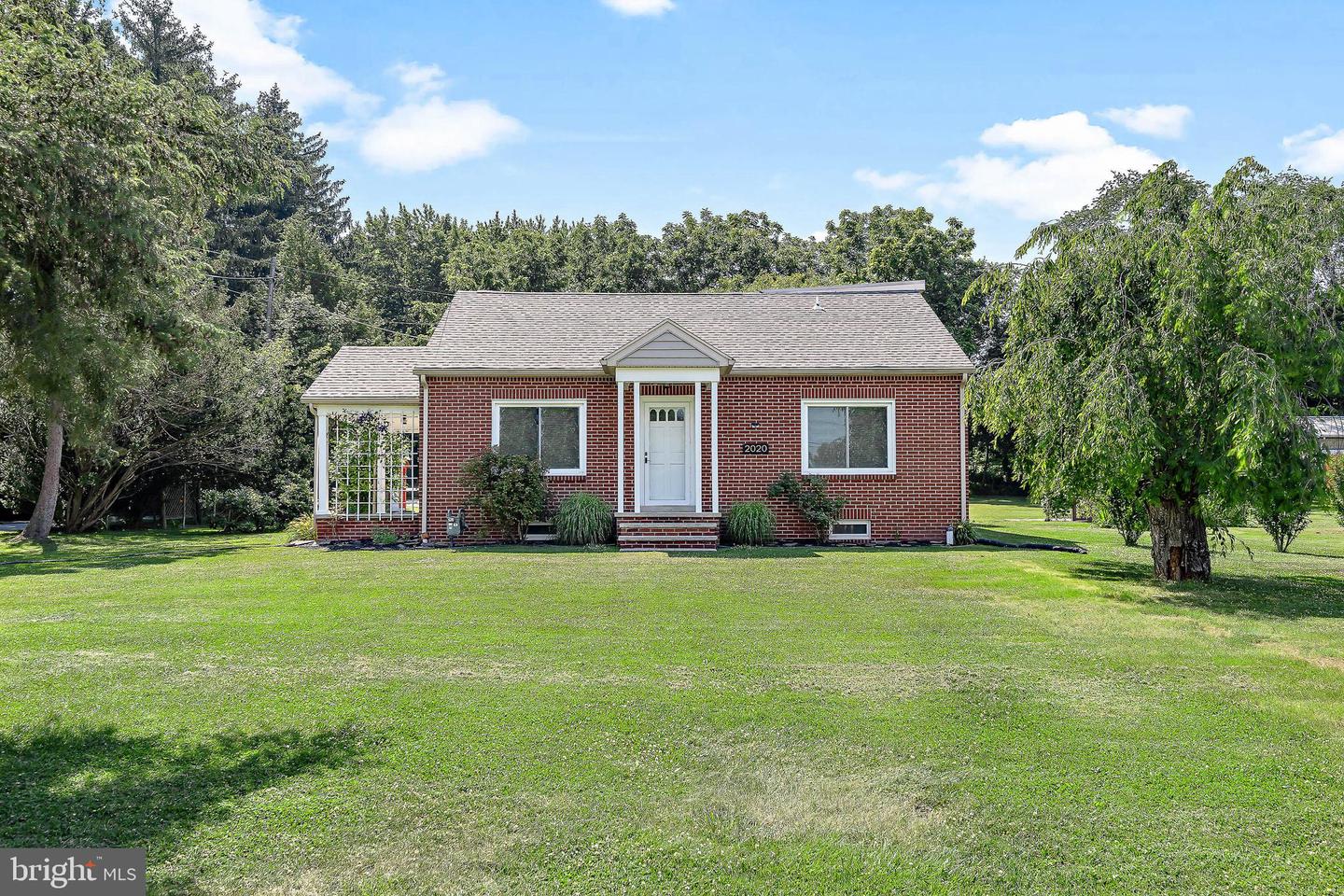 2020 Park St, Dover, PA 17315 MLS PAYK2026380 Coldwell Banker