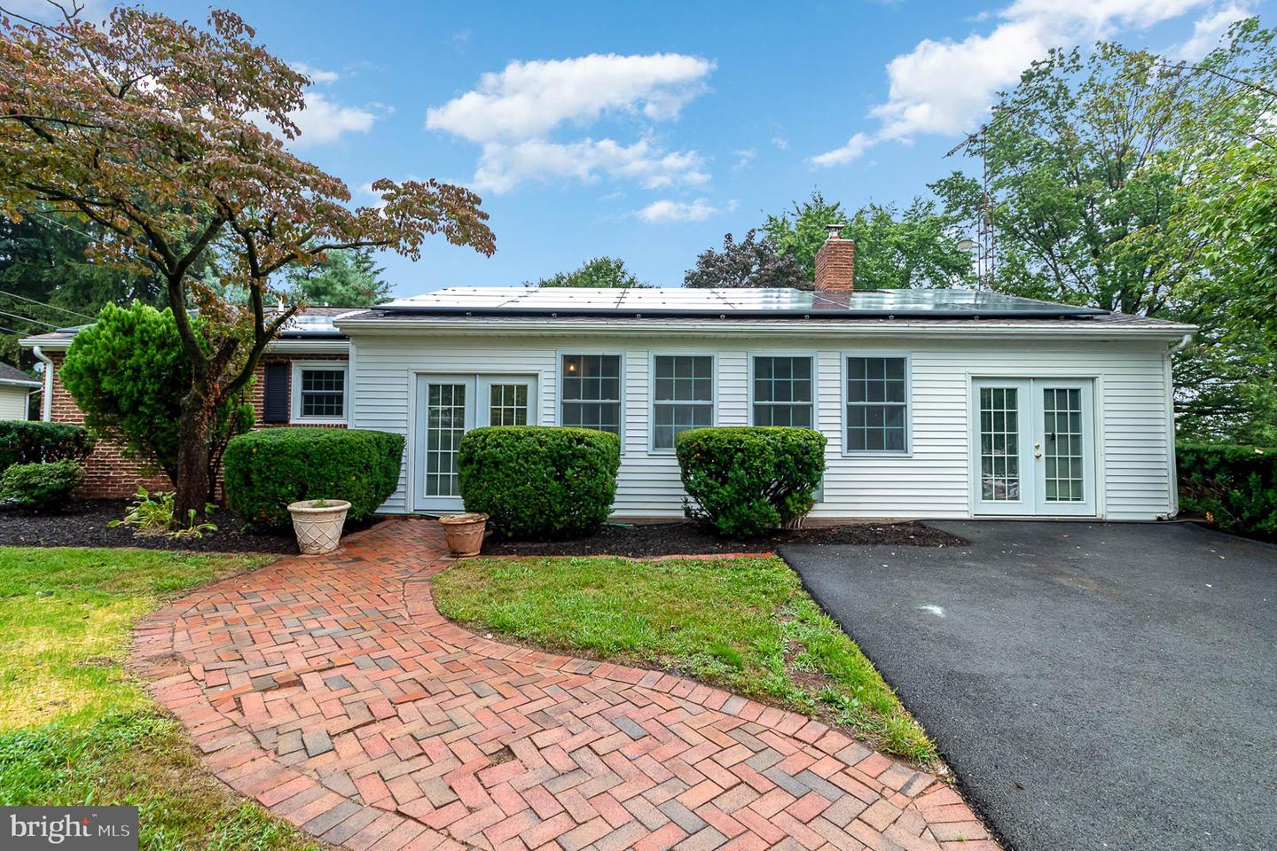 402 Longview Ave, Fairview Township, PA 17070 MLS PAYK2029638