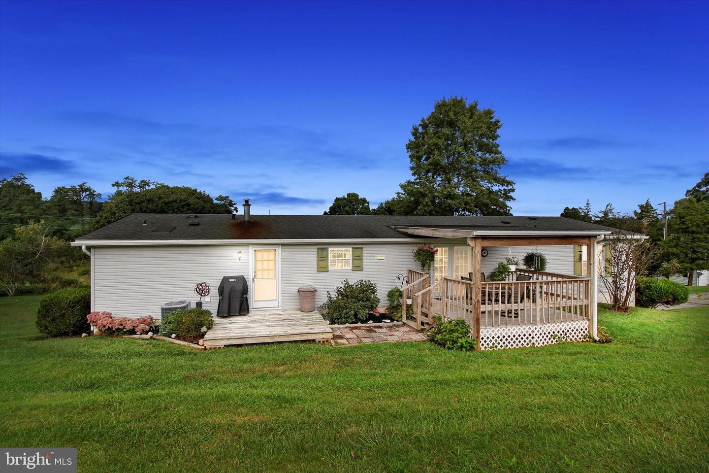 8096 Century Farms Rd, Felton, PA 17322 MLS PAYK2029752 Coldwell Banker