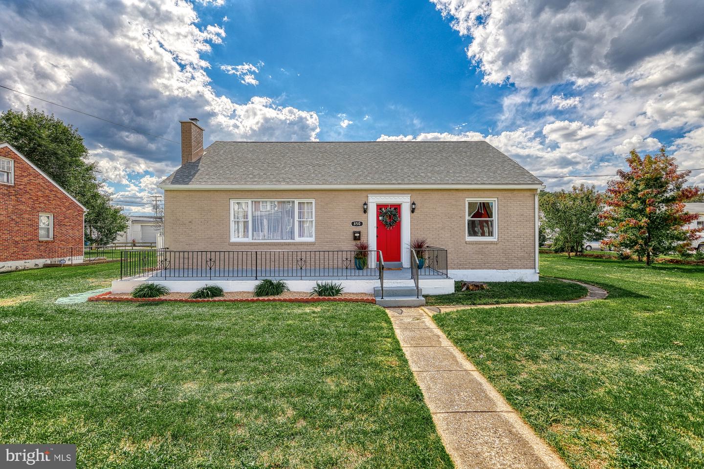 850 Roosevelt Ave, York, PA 17404 MLS PAYK2030580 Coldwell Banker