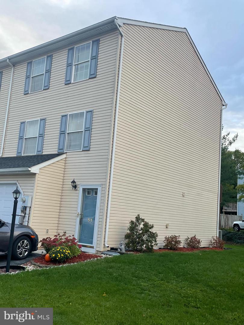51 Mall Rd, Etters, PA 17319 MLS PAYK2031010 Coldwell Banker