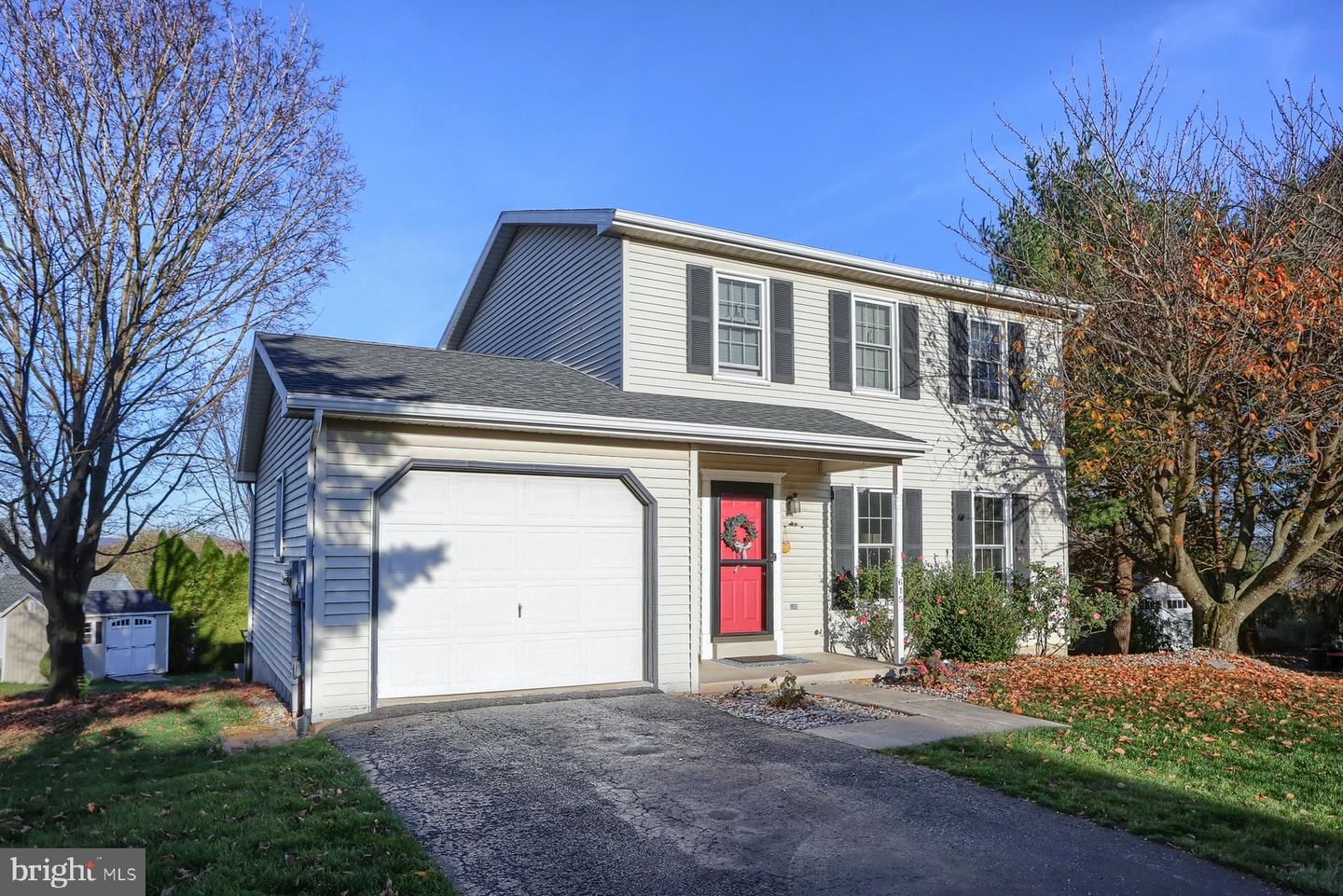 615 Overlook Dr, Etters, PA 17319 MLS PAYK2032684 Coldwell Banker