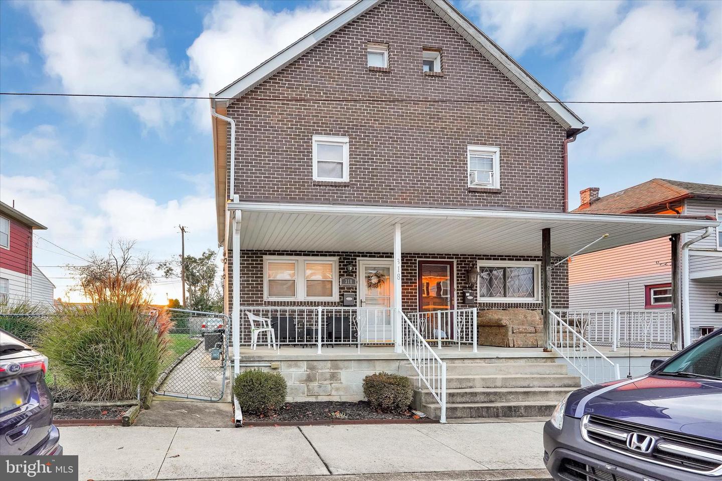 318 Warren St, York, PA 17403 MLS PAYK2033224 Coldwell Banker