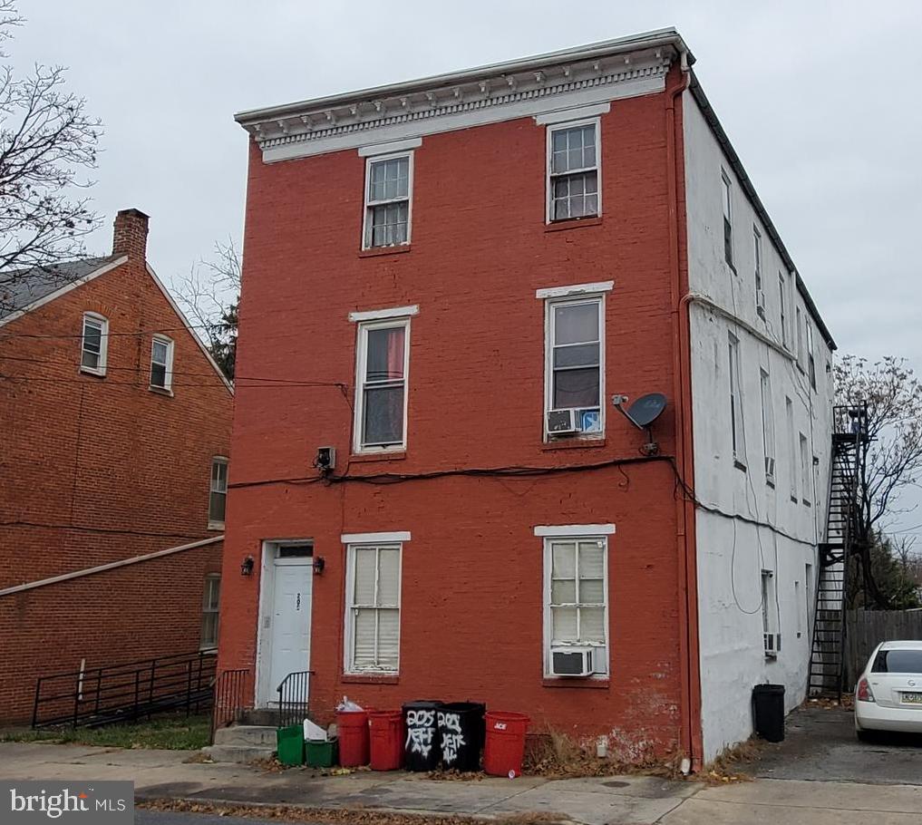 205 Jefferson Ave, York, PA 17401 MLS PAYK2033804 Coldwell Banker