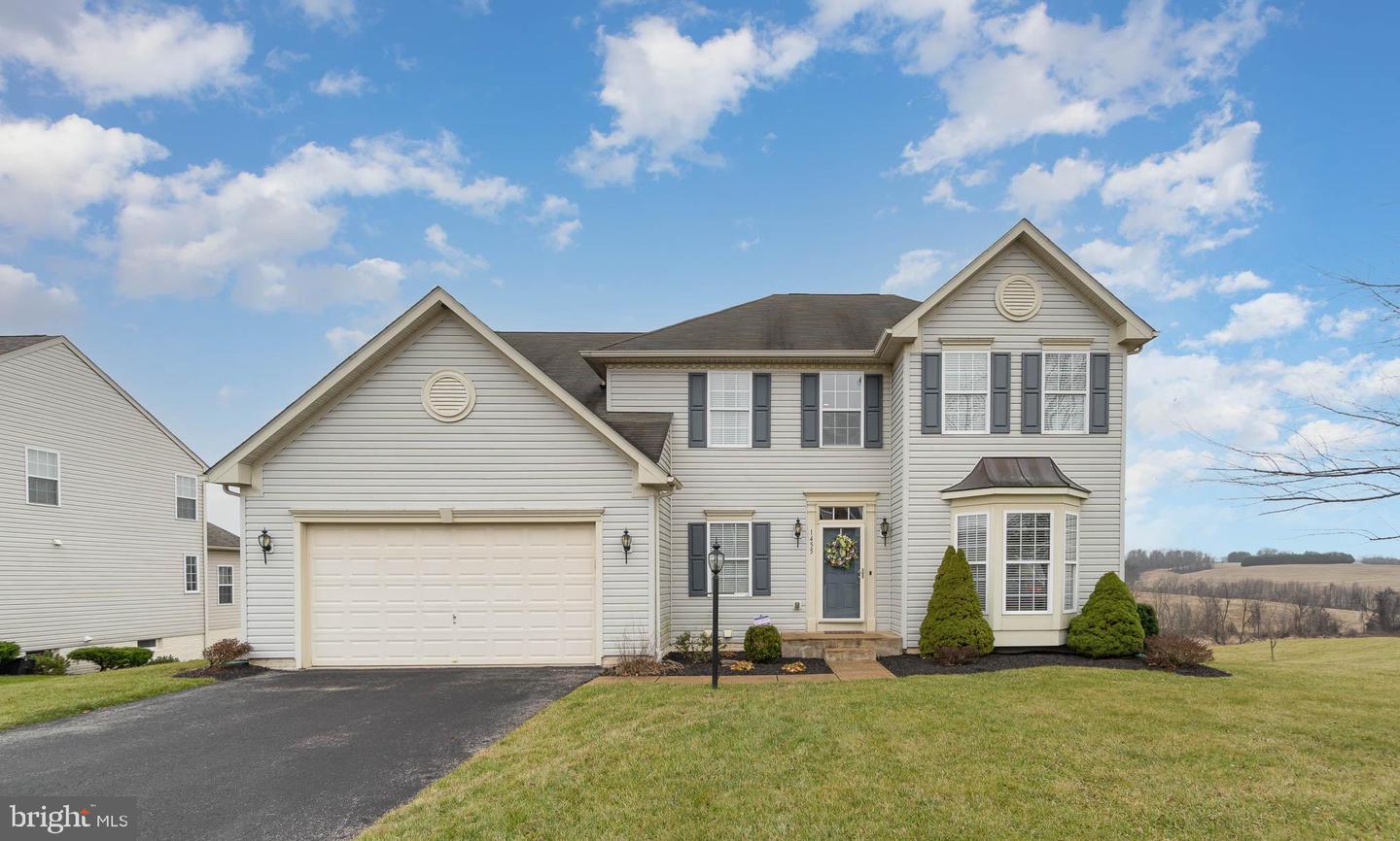 1455 Karens Way, York, PA 17402 MLS PAYK2035356 Coldwell Banker