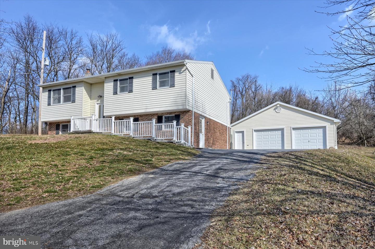 1765 County Line Rd, York Springs, PA 17372 MLS PAYK2036196