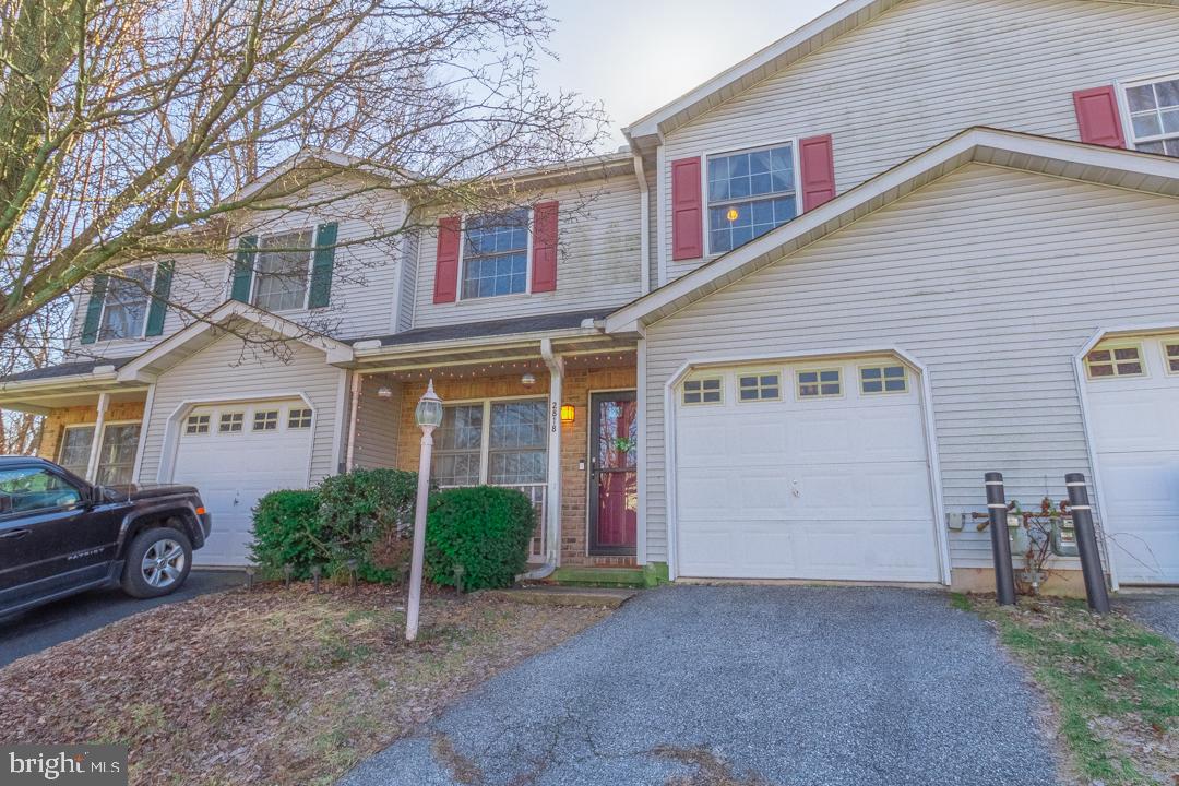 2818 Robin Rd, York, PA 17404 MLS PAYK2036438 Coldwell Banker