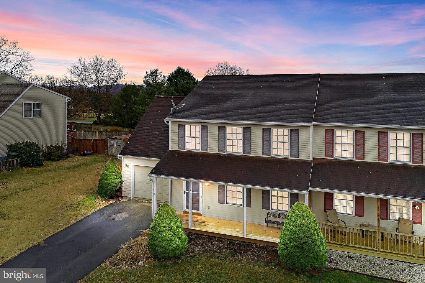 34 Vickilee Dr, Wrightsville, PA 17368 MLS PAYK2037084 Coldwell Banker