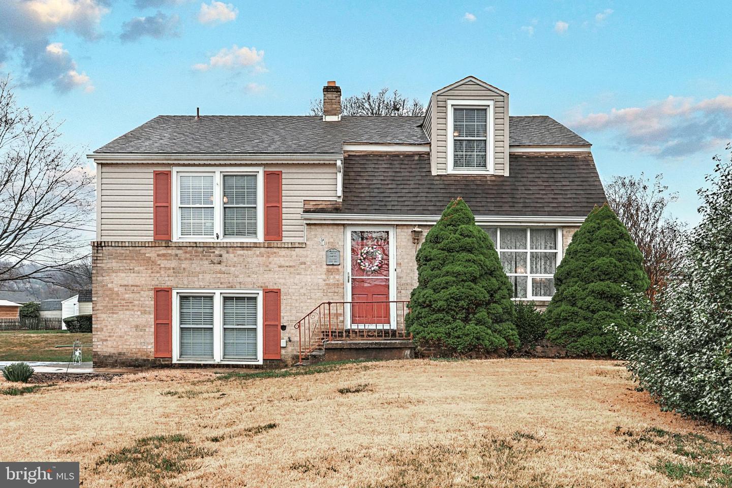 3310 Edenbridge Rd, York, PA 17402 MLS PAYK2038586 Coldwell Banker