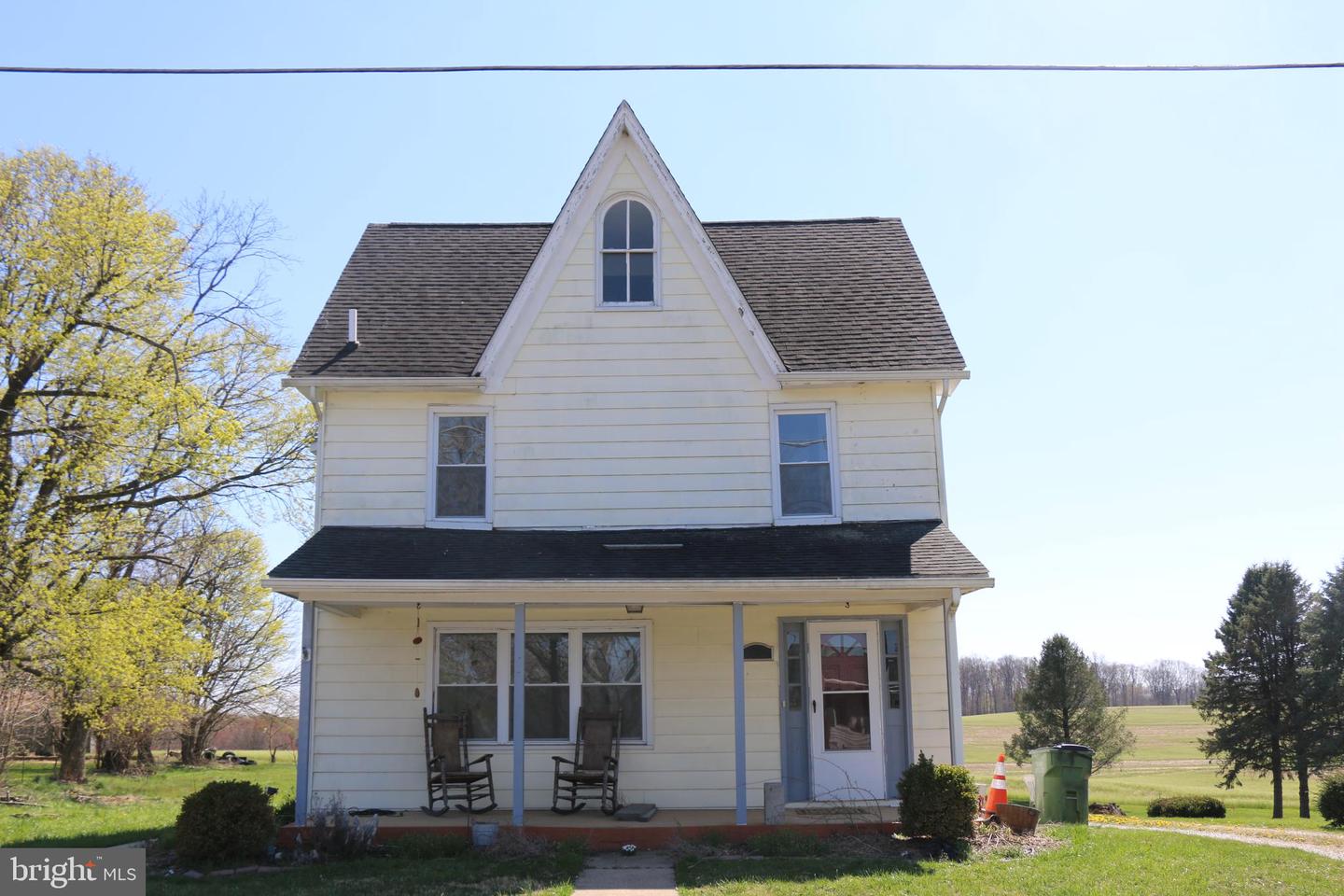 82 W Main St, Fawn Grove, PA 17321 MLS PAYK2039372 Coldwell Banker