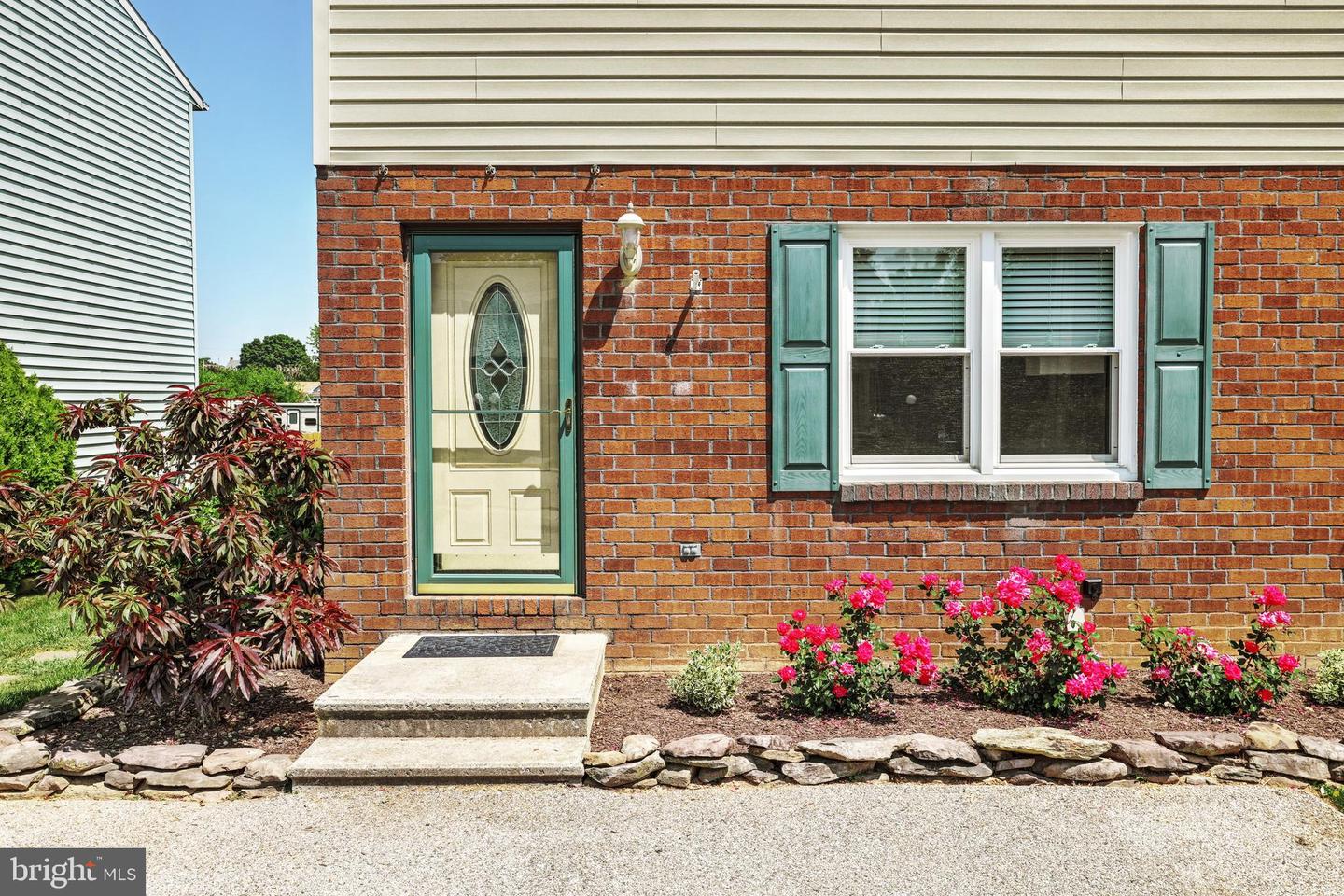 4 Heights Ave, Hanover, PA 17331 MLS PAYK2042654 Coldwell Banker