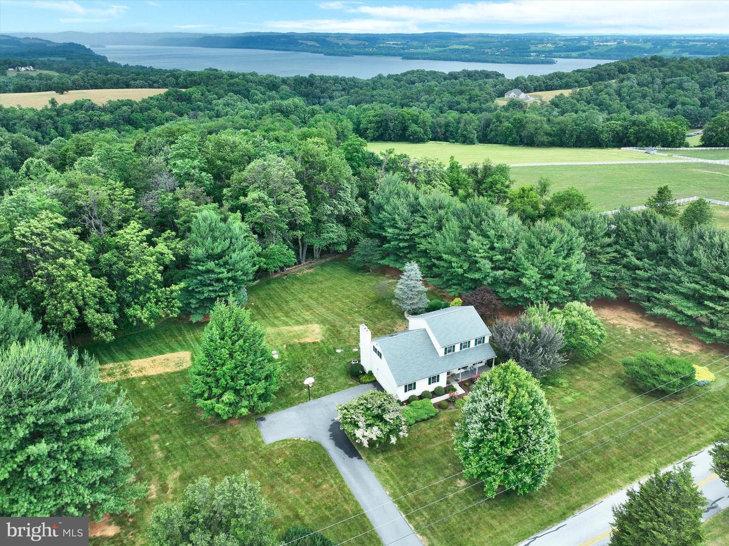 505 Riverview Dr, Wrightsville, PA 17368 MLS PAYK2043392 Coldwell