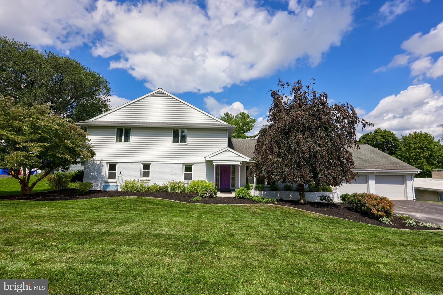 145 S Strathcona Dr, York, PA 17403 MLS PAYK2047202 Coldwell Banker