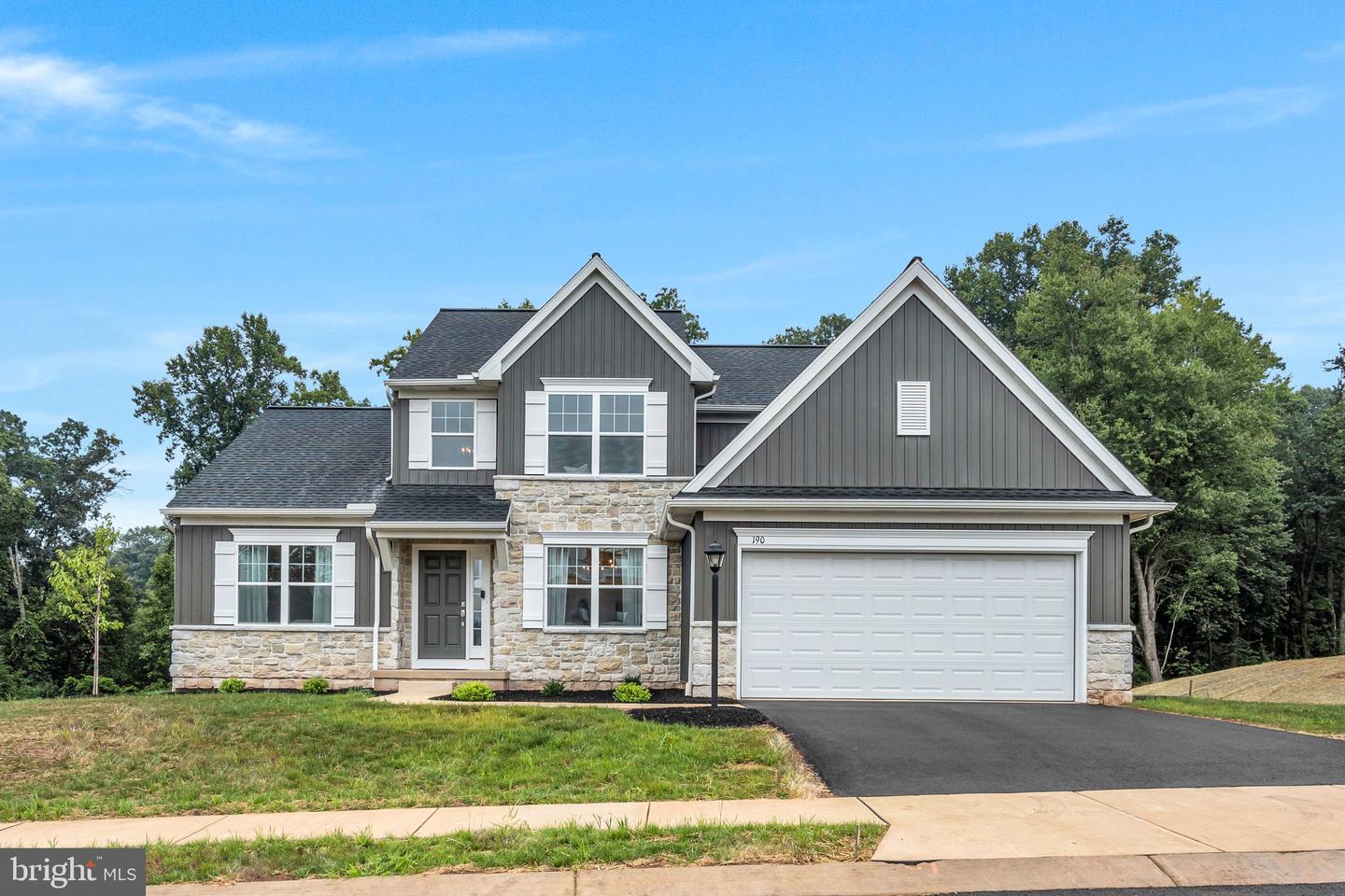 190 Red Maple Dr, Etters, PA 17319 MLS PAYK2047362 Coldwell Banker