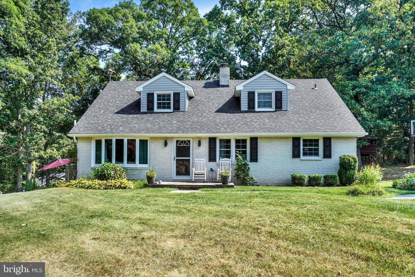 1557 Emig Rd, Spring Grove, PA 17362 MLS PAYK2048154 Coldwell Banker