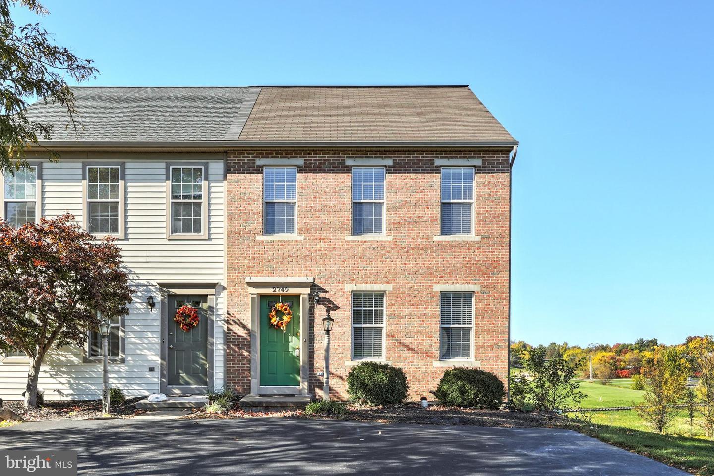 2749 Woodmont Dr, York, PA 17404 MLS PAYK2050492 Coldwell Banker