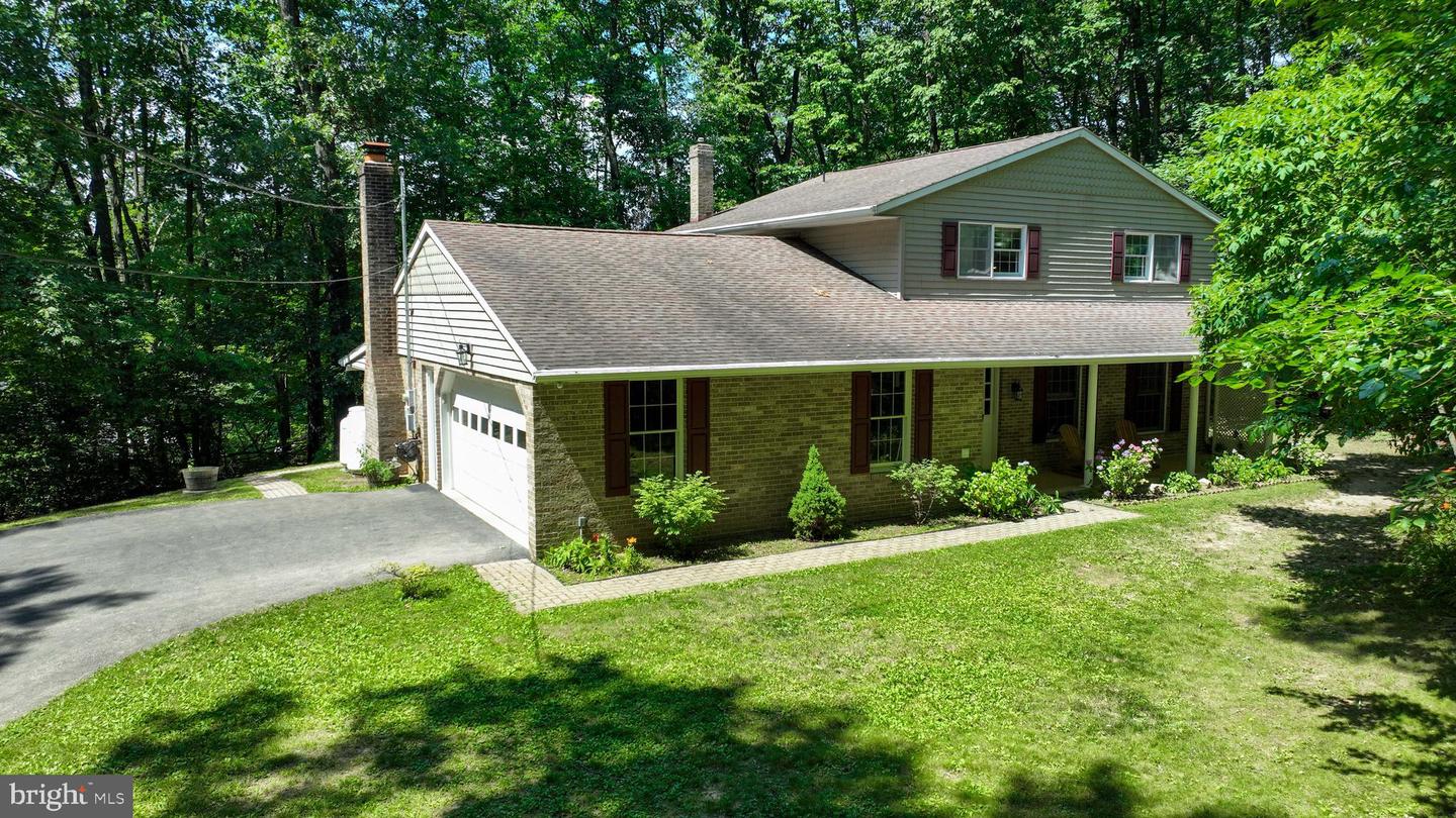 372 Chestnut Hill Rd, York, PA 17402 MLS PAYK2063538 Coldwell Banker