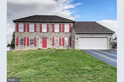 417 Grant Drive, York, PA 17406 - Photo 1