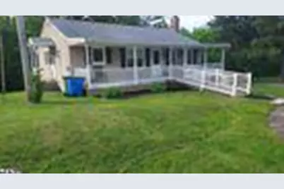 39 Lakeview Terrace, Hanover, PA 17331 - Photo 1