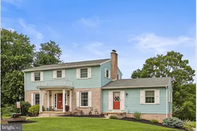 124 Lexington Road, York, PA 17402 - Photo 1
