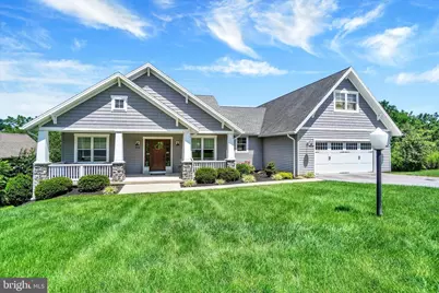 224 Sunset Circle, Red Lion, PA 17356 - Photo 1