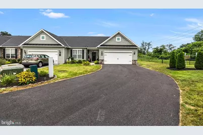 660 Cypress Drive #27, Hanover, PA 17331 - Photo 1