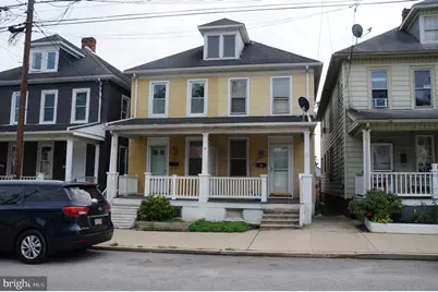 633 E Middle Street, Hanover, PA 17331 - Photo 1