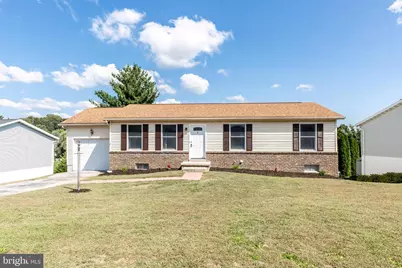 30 Allen Drive, Hanover, PA 17331 - Photo 1