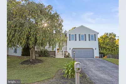 9 Ivy Circle, Hanover, PA 17331 - Photo 1