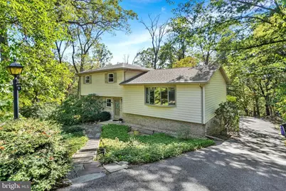300 Holyoke Drive, York, PA 17402 - Photo 1