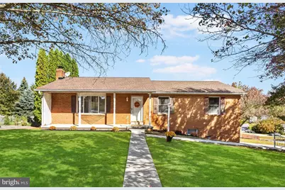 40 Allen Drive, Hanover, PA 17331 - Photo 1