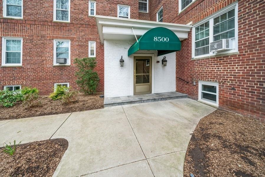 8500 Blvd E 2G, North Bergen, NJ 07047 MLS 230005633 Coldwell Banker