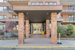 225 St Pauls Ave, Jersey City, NJ 07306 - Photo 1