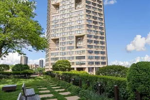 7004 Blvd E, Guttenberg, NJ 07093 - Photo 1