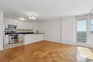 6040 Blvd E, West New York, NJ 07093 - Photo 1