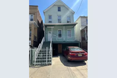158 Seaview Ave, Jersey City, NJ 07305 - Photo 1