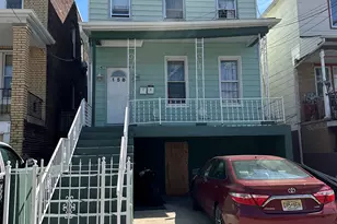 158 Seaview Ave, Jersey City, NJ 07305 - Photo 1