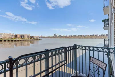 154 The Promenade #154, Edgewater, NJ 07020 - Photo 1