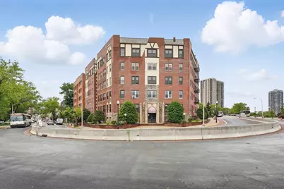 7435 Blvd East #B2, North Bergen, NJ 07047 - Photo 1