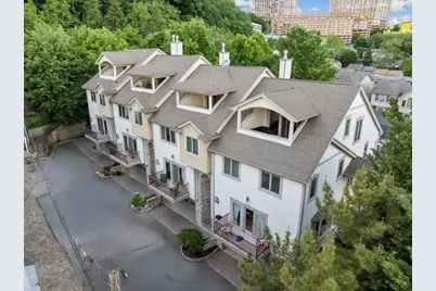 1464 River Rd #1, Edgewater, NJ 07020 - Photo 1