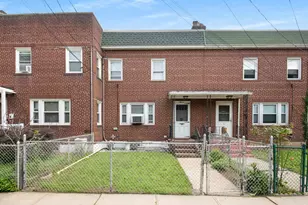 11 Veterans Ct, Bayonne, NJ 07002 - Photo 1