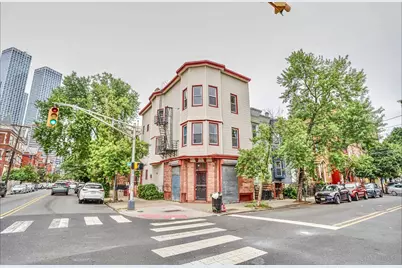 151 Chestnut Ave, Jersey City, NJ 07306 - Photo 1