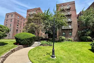 2337 Hudson Terrace, Fort Lee, NJ 07024 - Photo 1